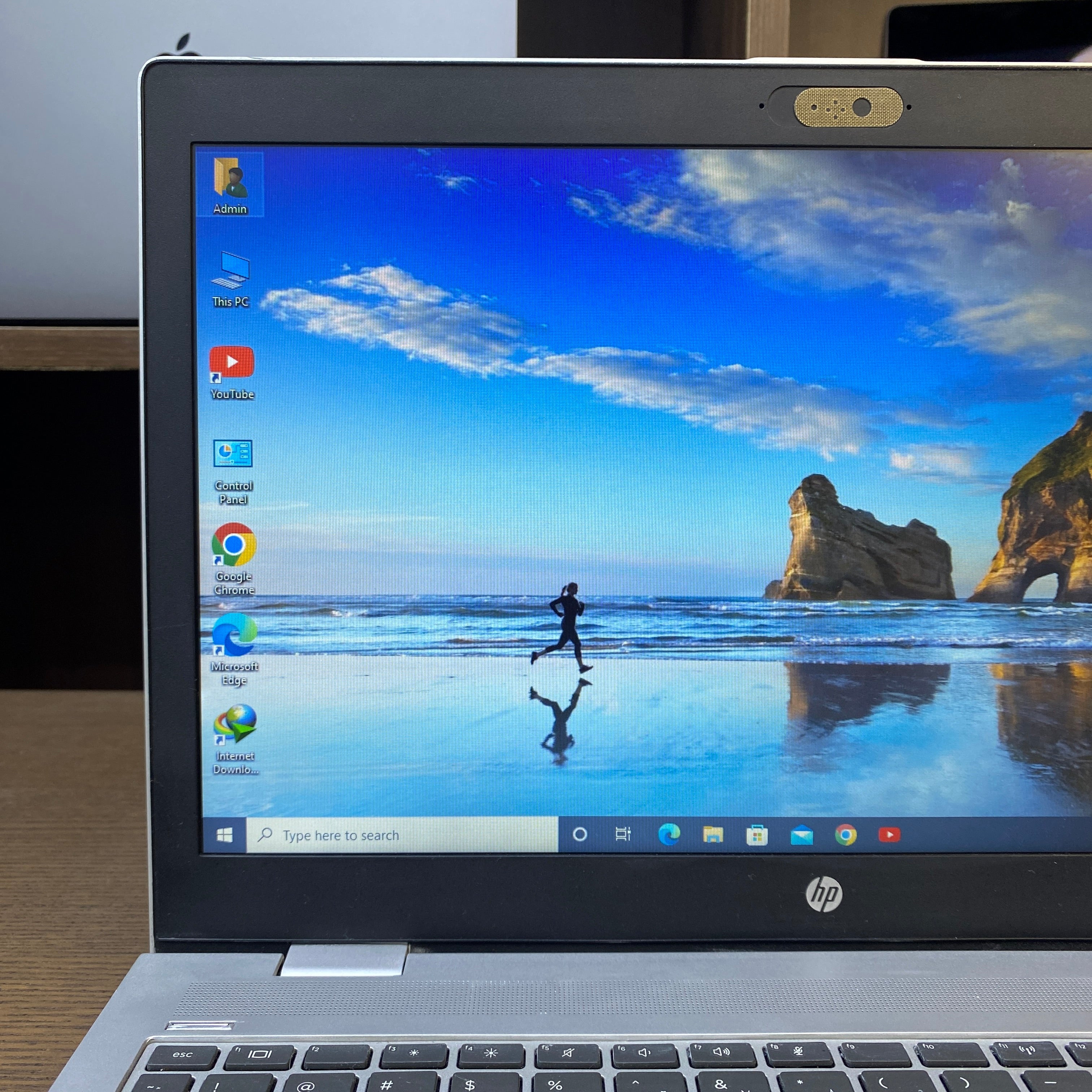 HP Probook 650 G4 – i5 8th Gen – 8 GB RAM – 256 GB SSD – 15.6