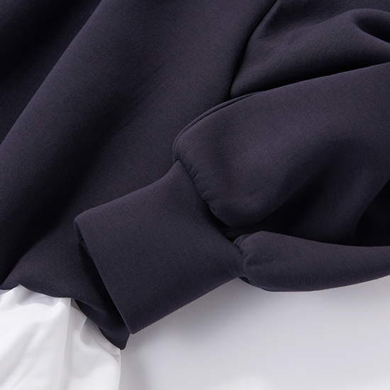 THREE SQUARE]モチモチフリルプルオーバー | KOBUNSHA SELECT SHOP