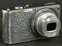 写真で見る「LUMIX DMC-FX07 限定漆モデル」