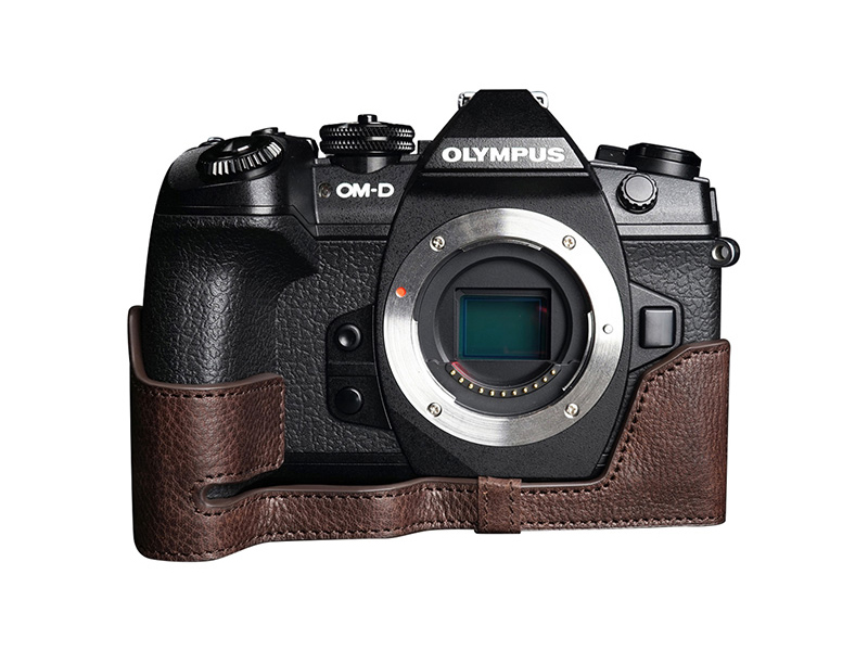 OM-D E-M1 Mark III」「OM-D E-M10 Mark IV」用のレザーケース
