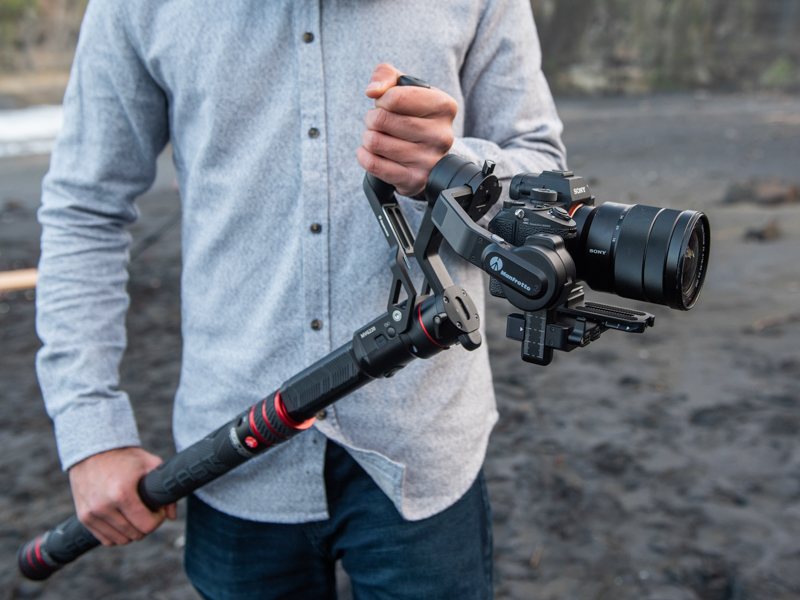 マンフロット、タッチ式モニター搭載の3軸ジンバル - デジカメ Watch