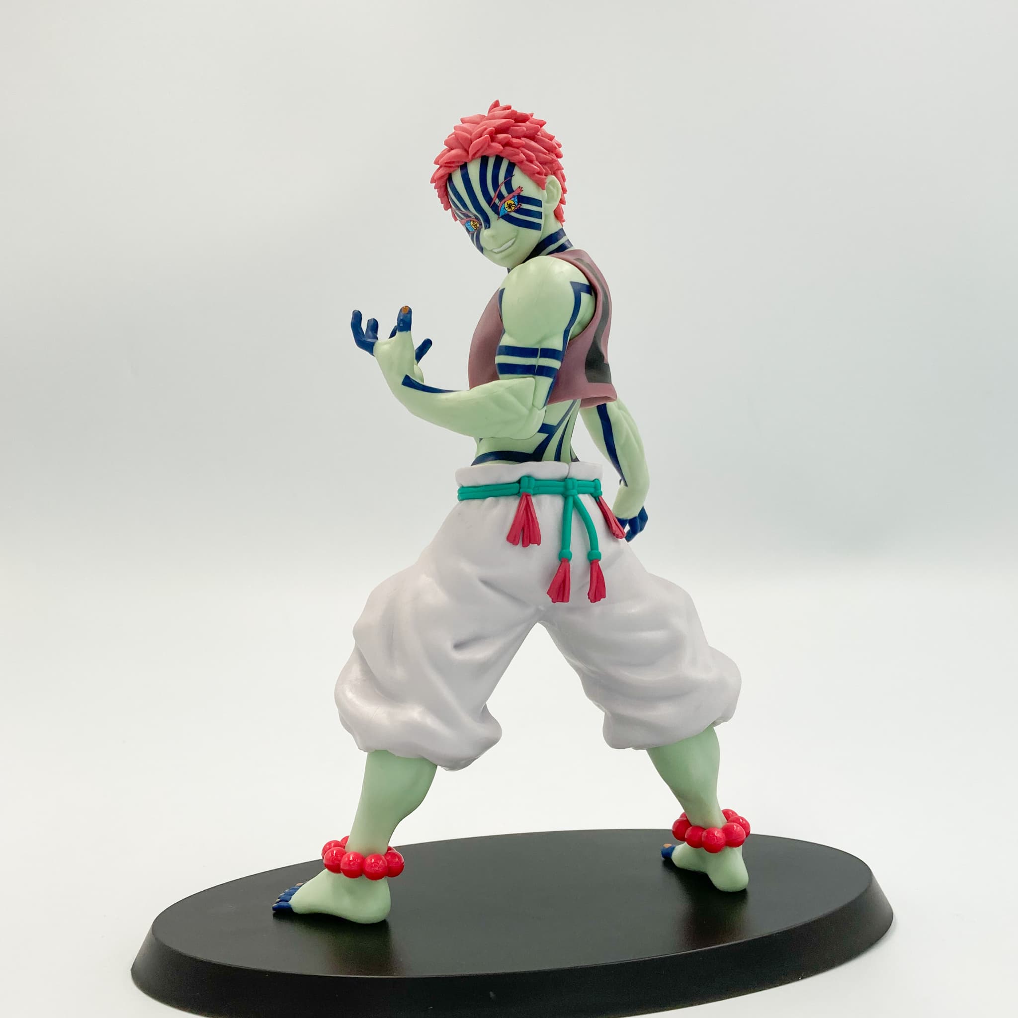 12月登場！360度美しい！鬼滅の刃・SPM「猗窩座」｜オンラインクレーン