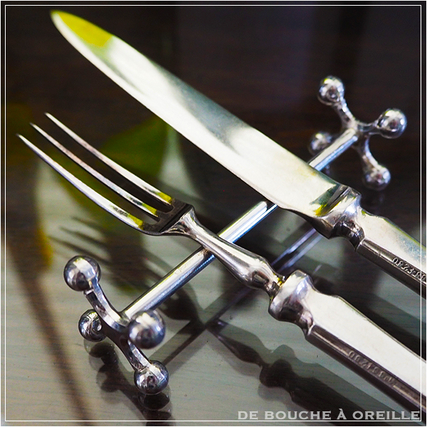 オールドバカラ アンティーク DE BOUCHE A OREILLE / porte-couteau