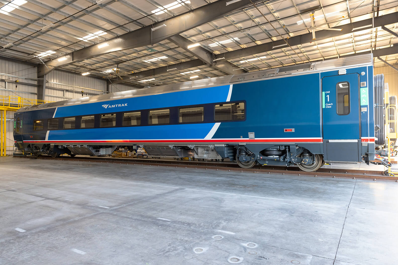 アムトラック、製造中の新型車両「AMTRAK AIRO」の一部を公開！2026年