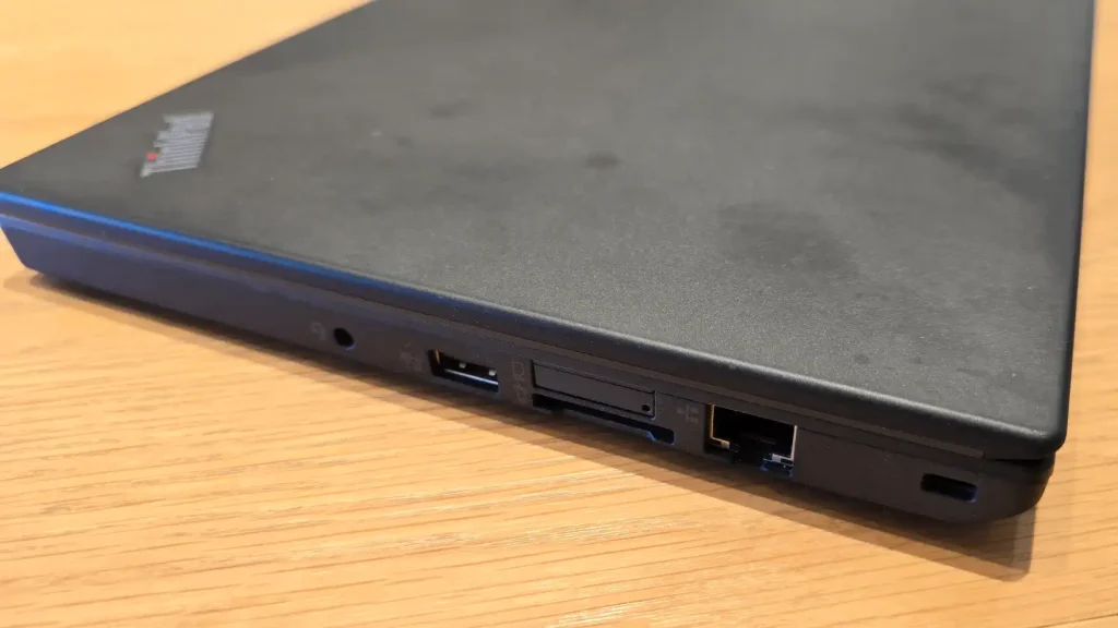 ThinkPad X270の中古を11,300円で買えたので使用感をレビュー