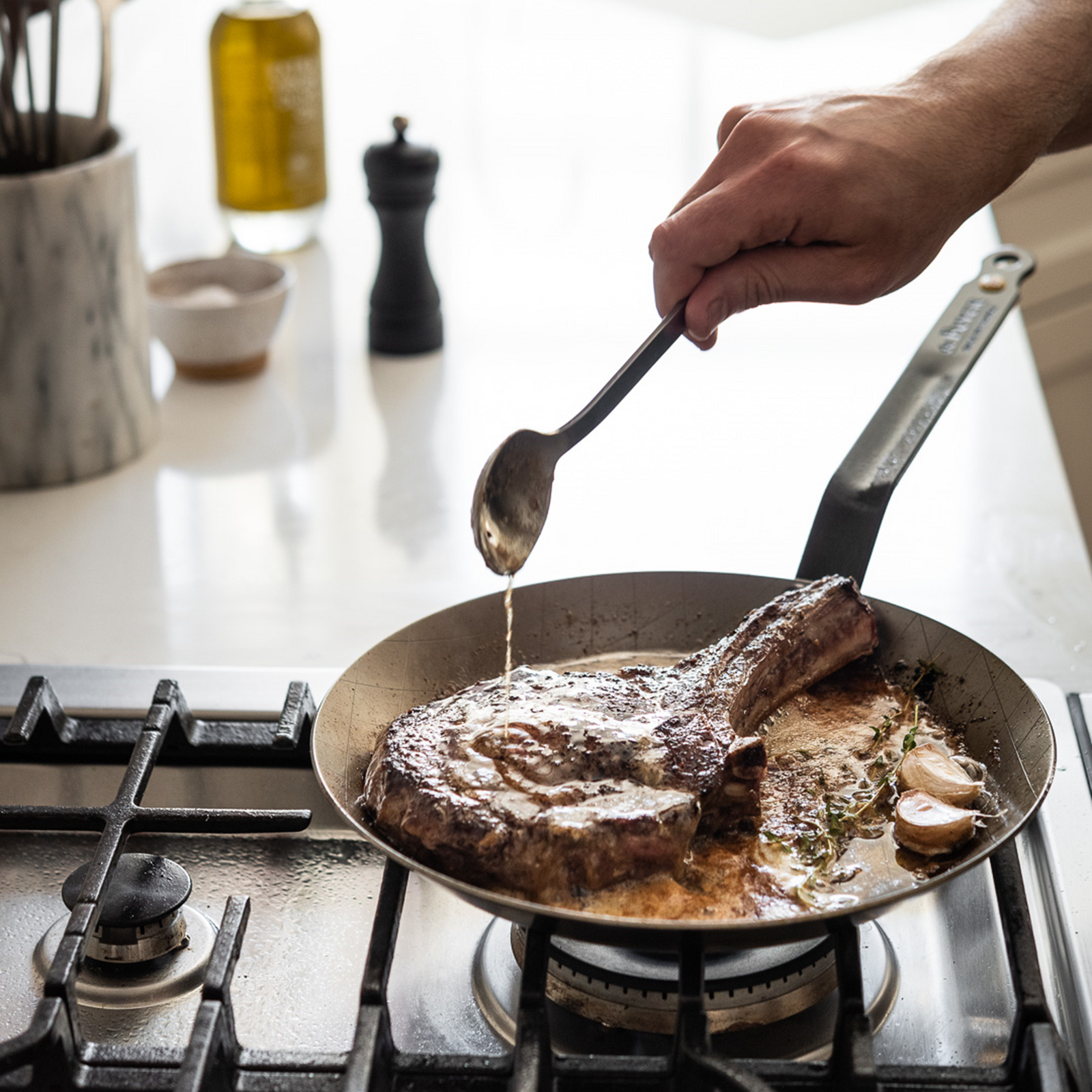 訳あり 鉄フライパン ミネラルビー 20cm 特別価格 – デバイヤー公式