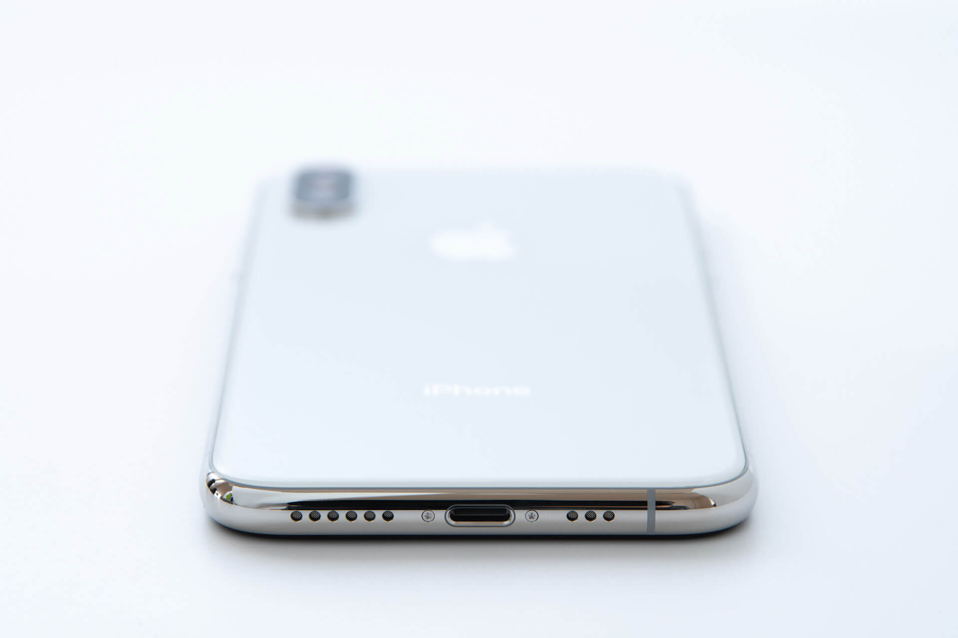 iPhone XS シルバー レビュー