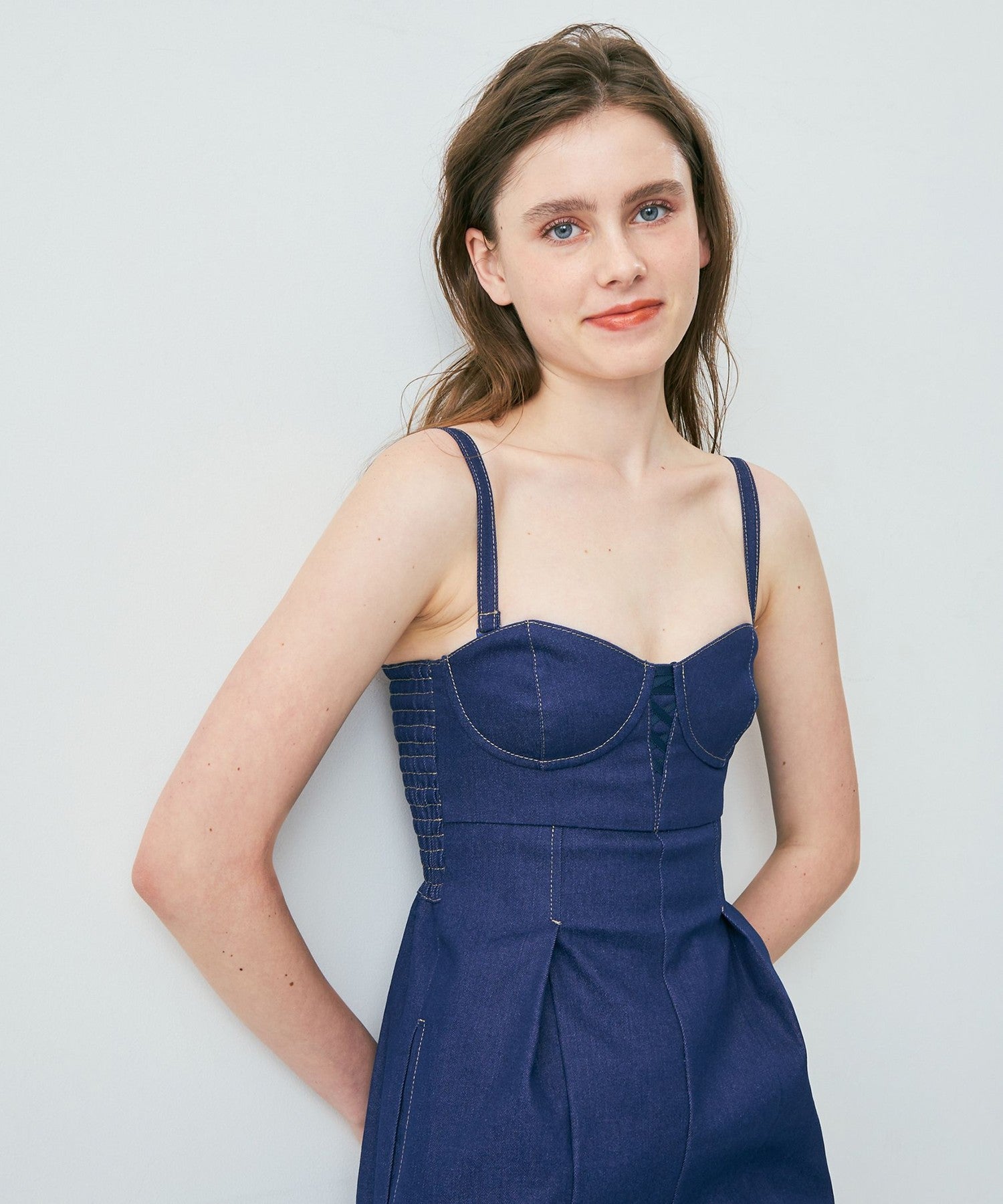 ビスチェオールインワン