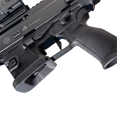 サバゲーの実物装備の通販サイト デザートカウボーイ / Driven Arms