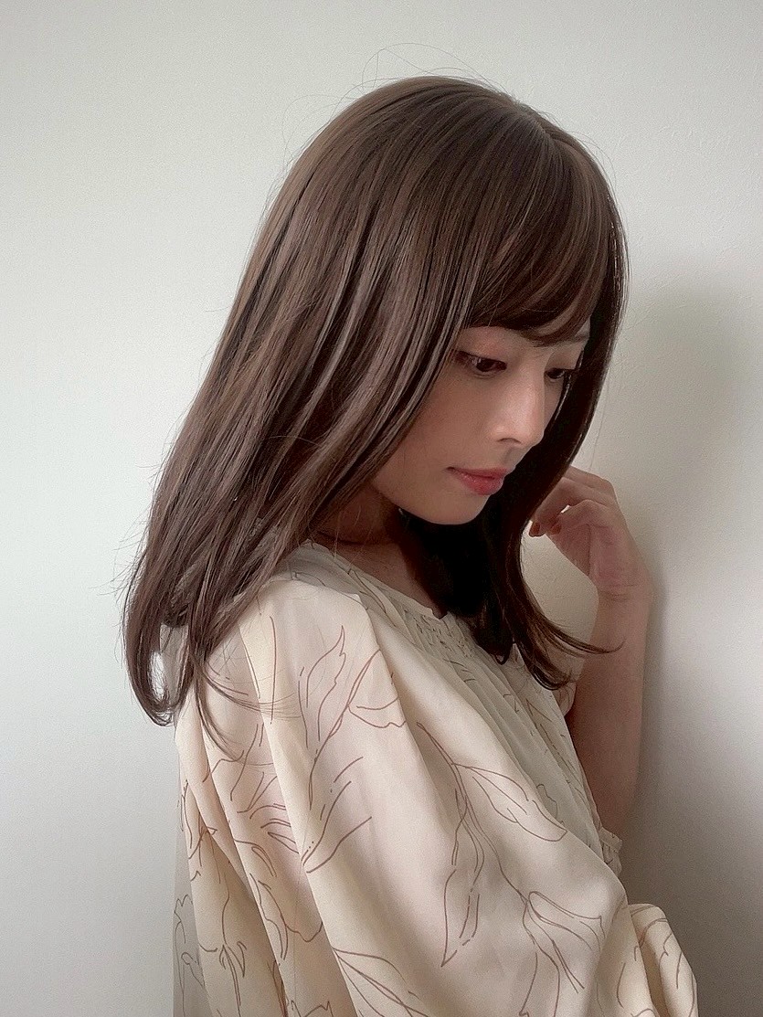 軽量ウィッグ【抜け感レイシーミディ】ミルキーモカブラウン