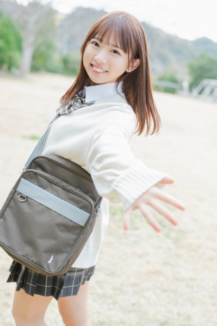 静岡県出身の17歳・#ババババンビ新メンバーの一ノ瀬こひな、「制コレ