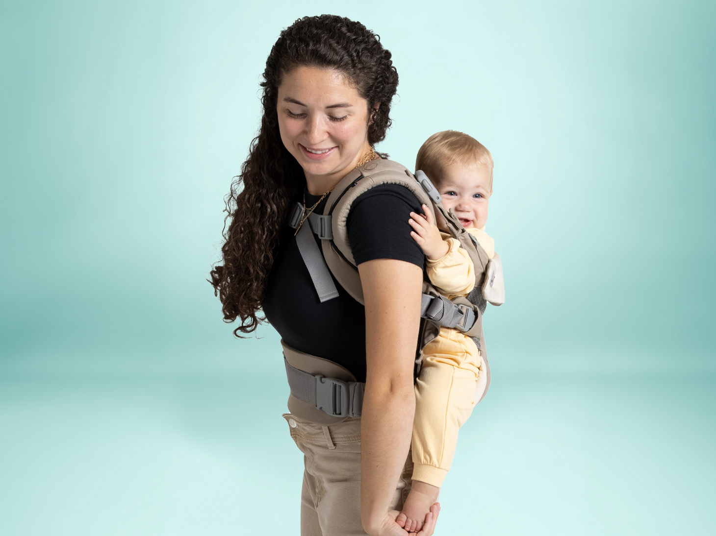 Joie Savvy Air 4-in-1 Carrier | Breathable Mesh Babywearing