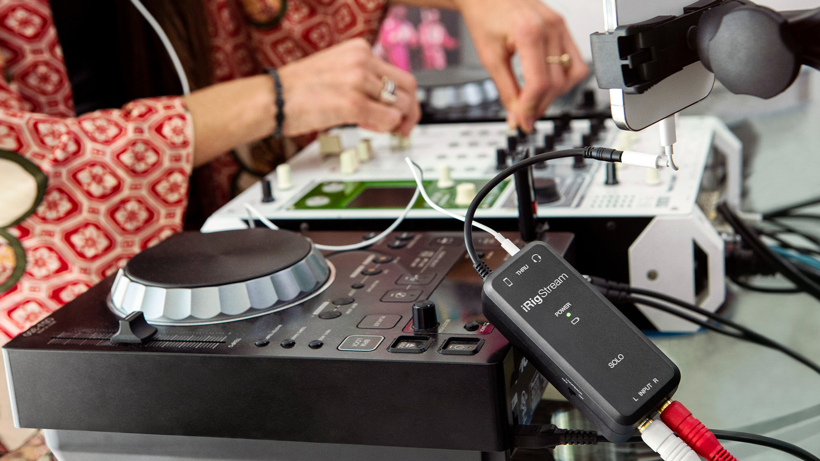 DJやキーボードの配信に最適｜IK Multimedia、「iRig Stream Solo」を