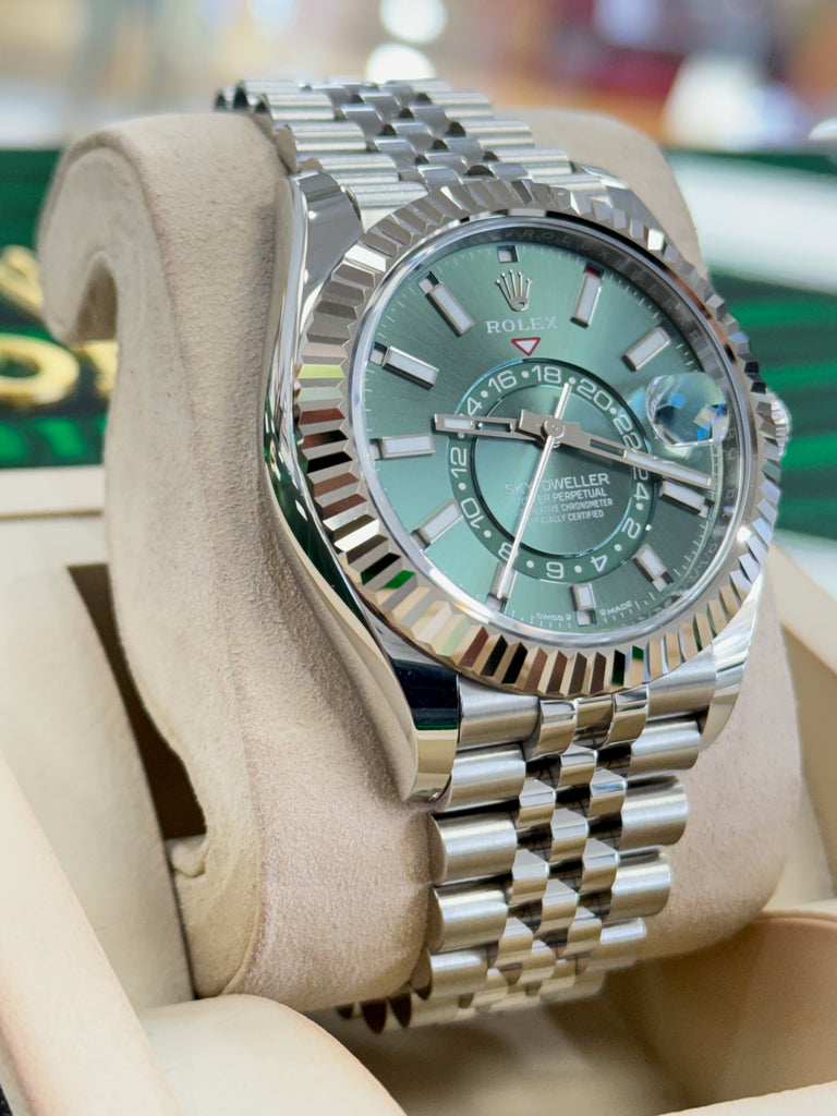 Rolex Sky-Dweller Mint Green Dial 336934 Jubilee Band Box and