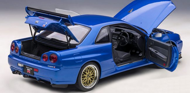 AUTOart New Nissan Skyline GT-R (R34) V-Spec II Nür w/ BBS