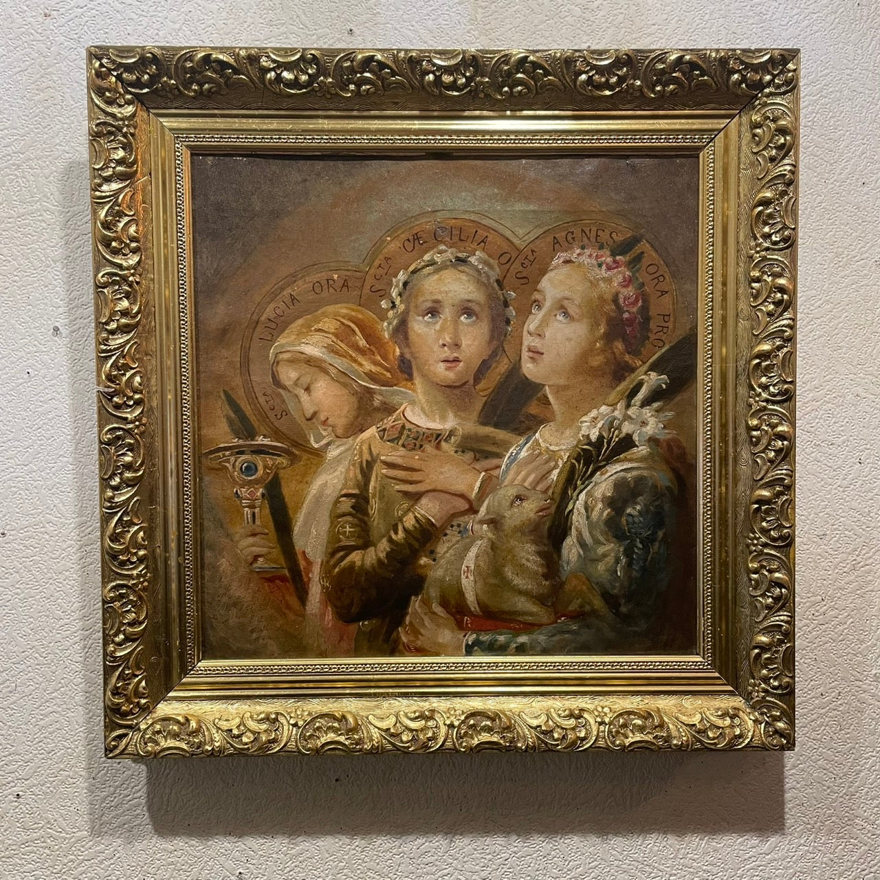 Antique – Dig Arts