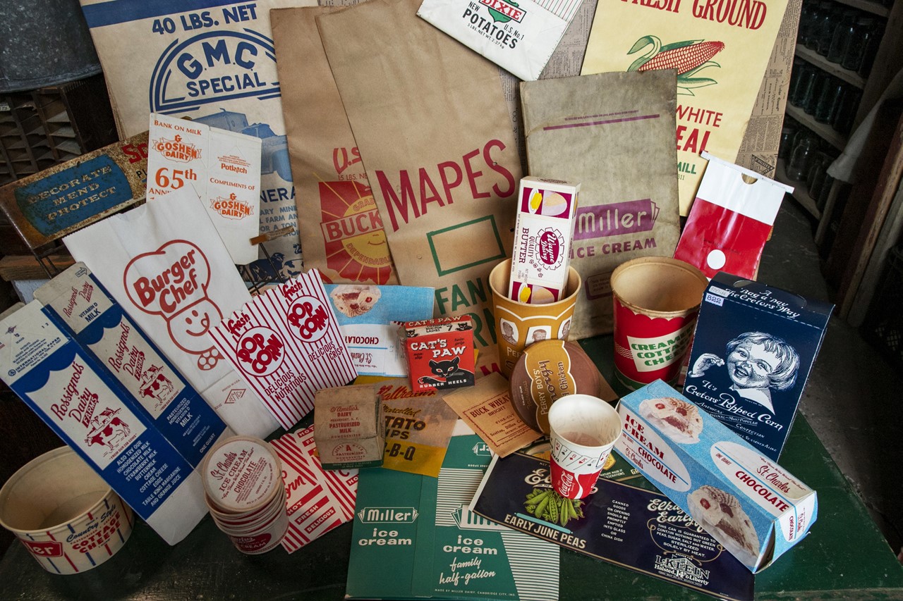 旧いパッケージやラベルなどの