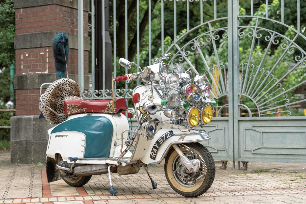 英国ModsスタイルのフルデコレーションLambretta。 | Dig-it [ディグ