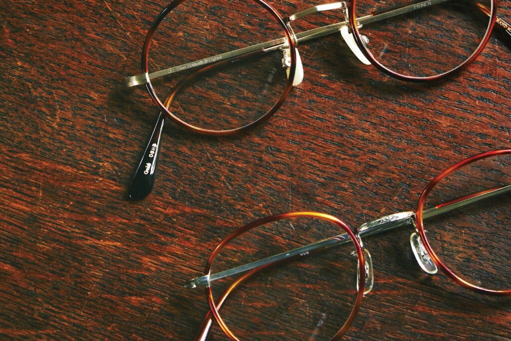 秋冬を英国気分でいくなら、絶対セル巻きメガネを手に入れよ！ | Dig