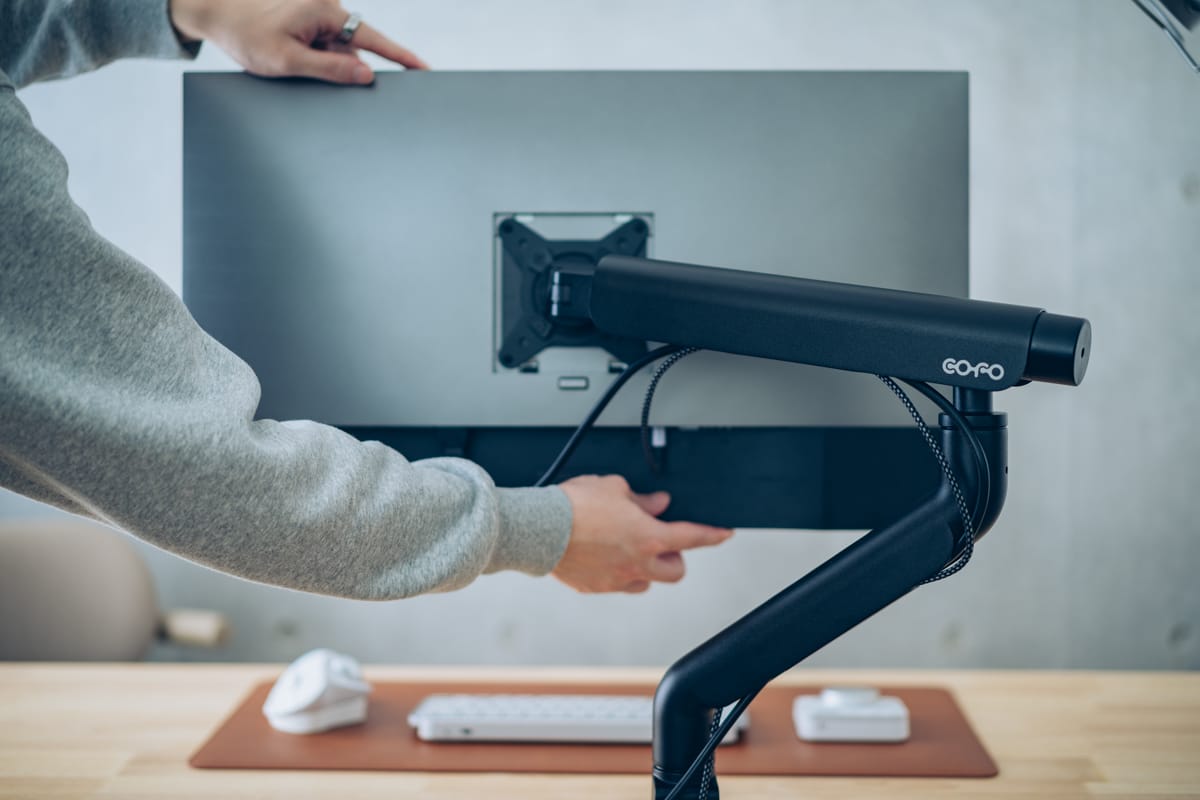 COFO無重力モニターアームPro レビュー！PCモニターがすいすい動かせる