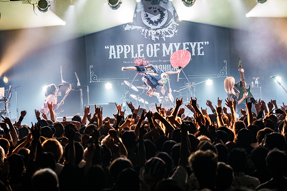 NEMOPHILA、満員のオーディエンスと迎えた『Apple of my eye』リリース