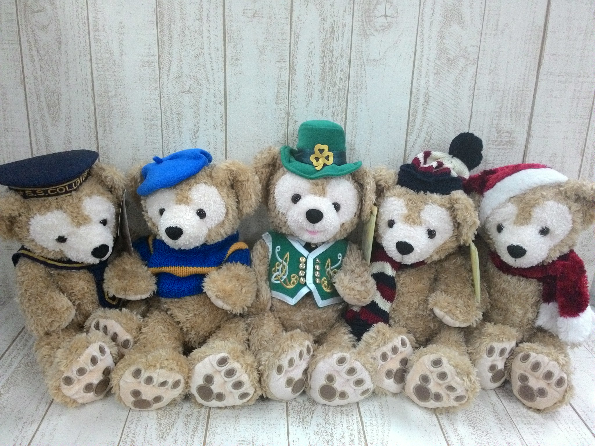 ダッフィーのグッズ＆ぬいぐるみ買取例｜ダッフィーを知らない方のため