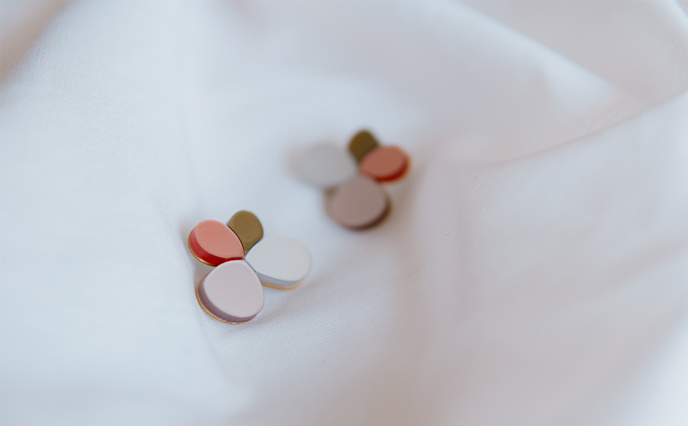 フィンランドのハンドメイドアクセサリー「SAKURA（サクラ）」by BUTONI