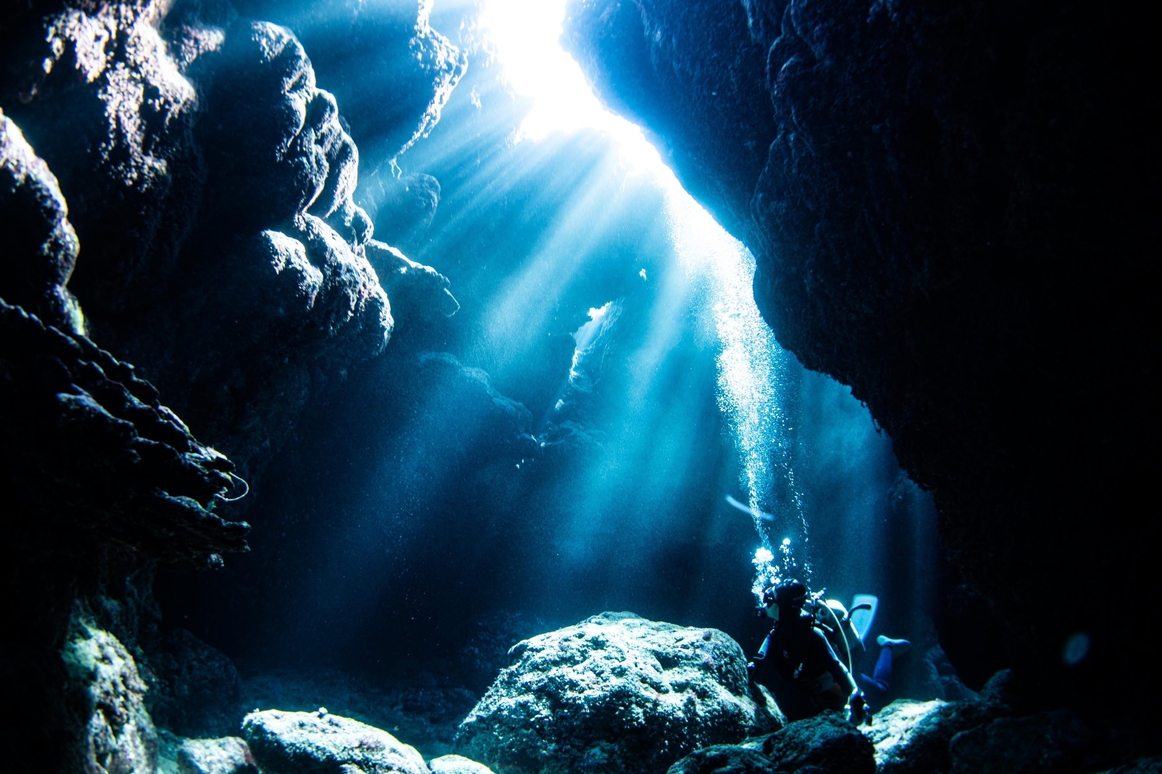 慶良間ブルー専用 世界を魅了するケラマブルーとは？慶良間諸島の魅力