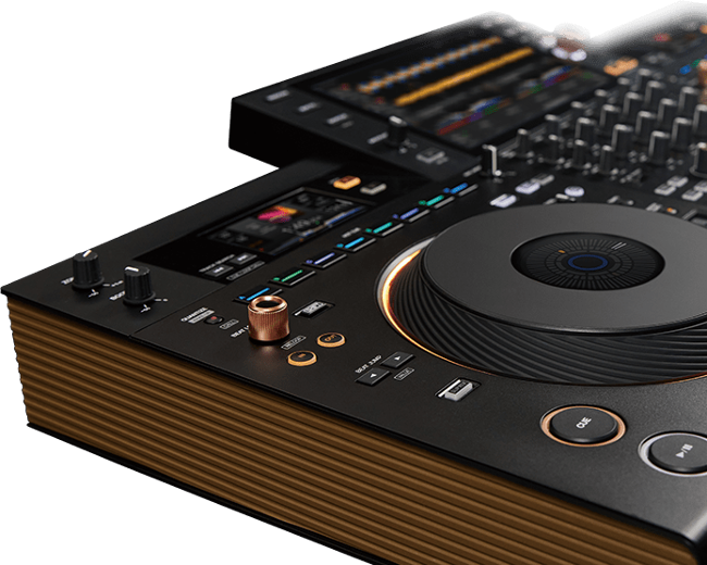 OPUS-QUAD Professional All-In-One DJ System