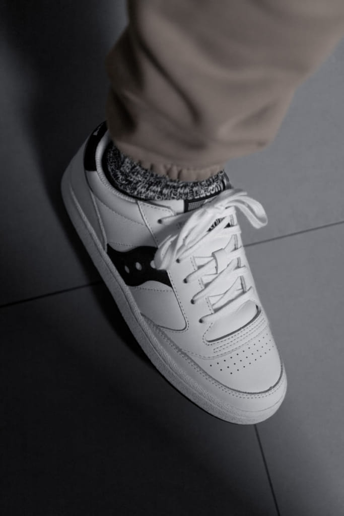 サッカニー『ジャズ コート』の物語【サッカニー担当者がスニーカーを