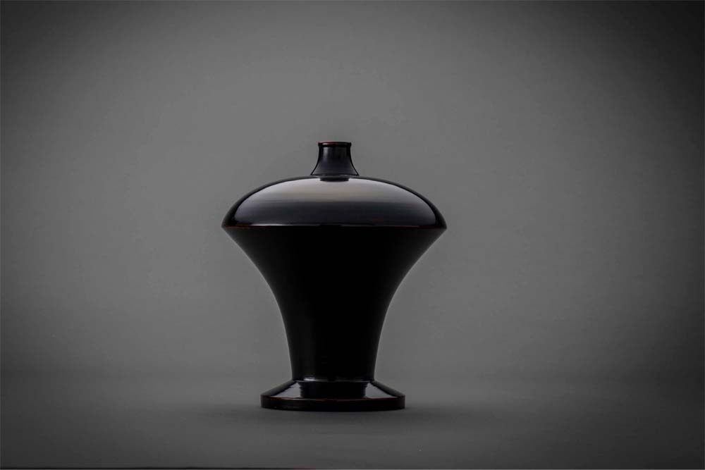 村瀬治兵衛 漆の仕事 木に導かれるかたち | 展覧会のご案内 | セイコー