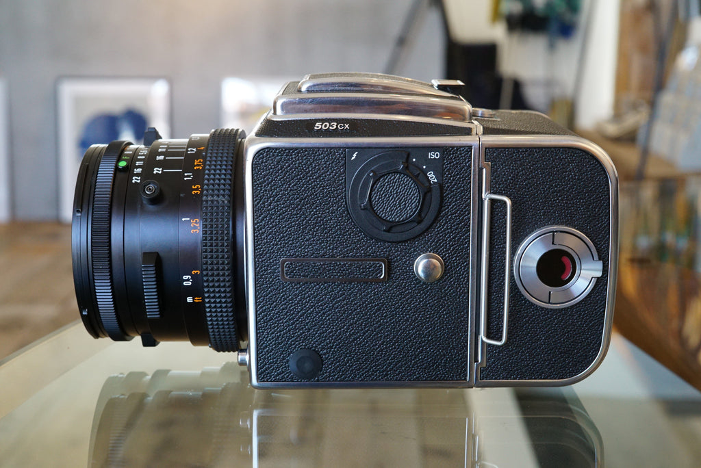 Hasselblad 503CX (CF Planar T* 80mm f/2.8+A12 Magazine