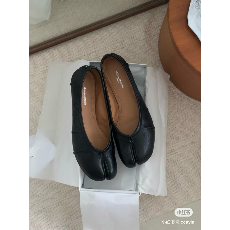 經典款】Maison Margiela 10mm Tabi 黑色芭蕾分趾鞋｜ASCE精品代購
