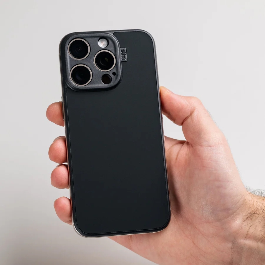 Suti เคสสำหรับ iPhone 16 Pro / 16 Pro Max รุ่น PhoneBack (Magnetic