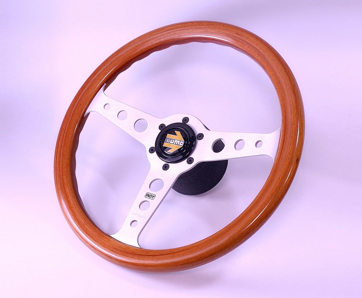 私的なウッド・ステアリングの話 vol.6 ビンテージMOMO 後編