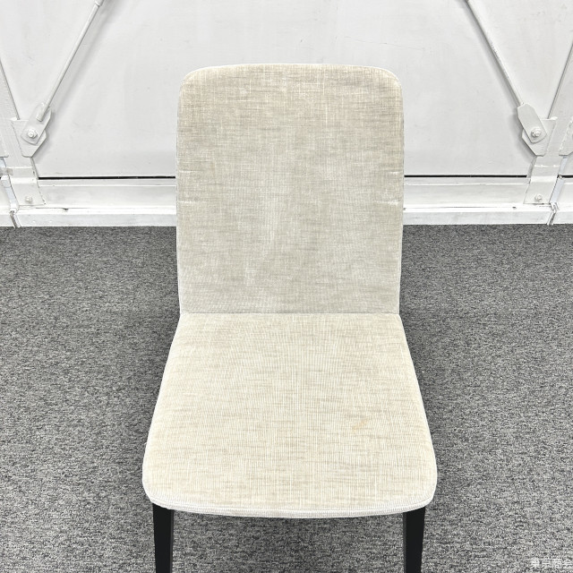 BoConcept ダイニングチェア Lausanne アイボリー系 ブラック系