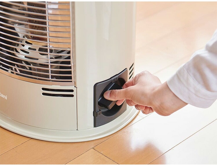 dショッピング |Iwatani イワタニ カセットガスストーブ デカ暖II CB