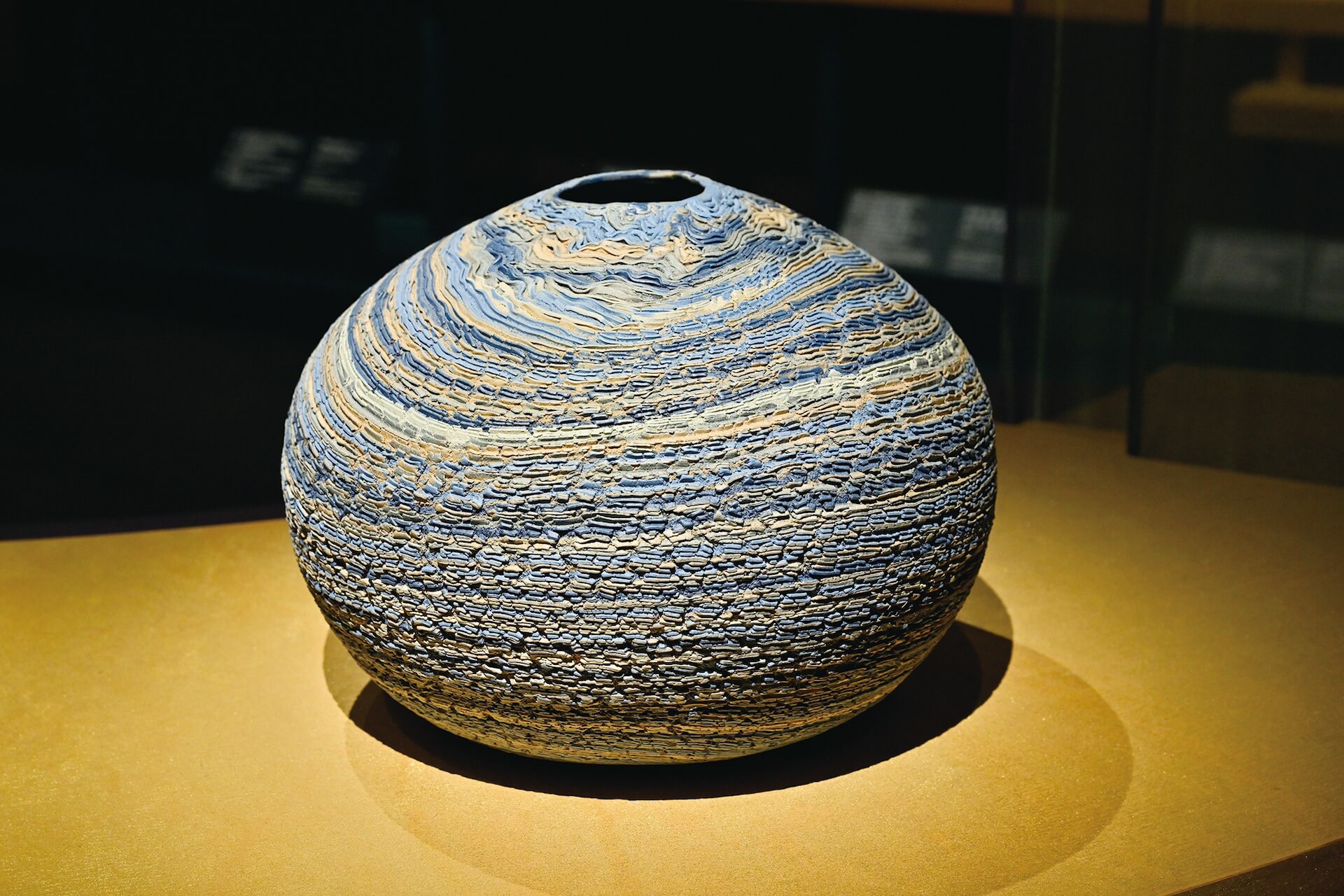 港区‒自慢の宝ものを訪ねて 第33回 菊池寛実(かんじつ)記念 智(とも