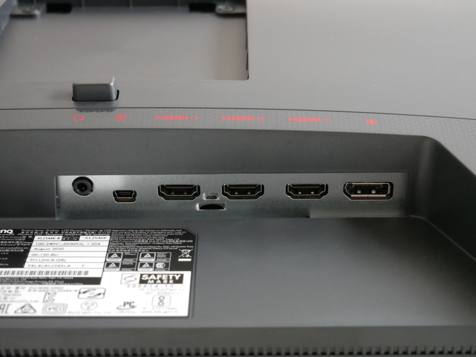 BenQ ZOWIE XL2546K」レビュー。スペックと利便性が向上した競技ゲーム