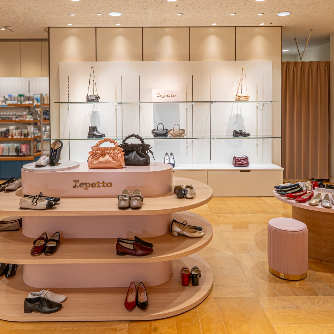 レペット岩田屋店 新規オープン | ニュース | Repetto（レペット）日本