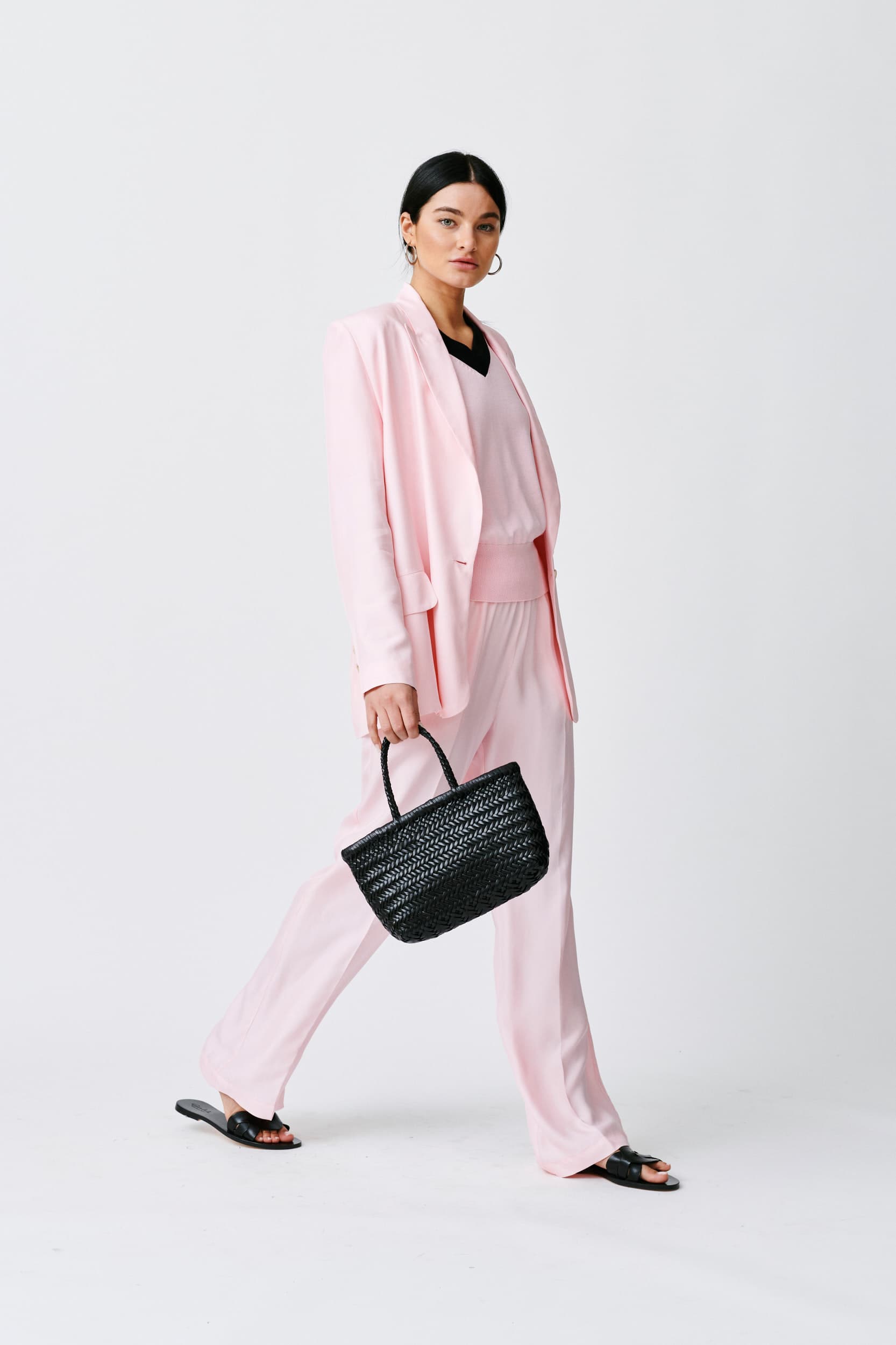 Dragon Diffusion - ミニ フラット Gora ブラック ウーブン レザー バッグ