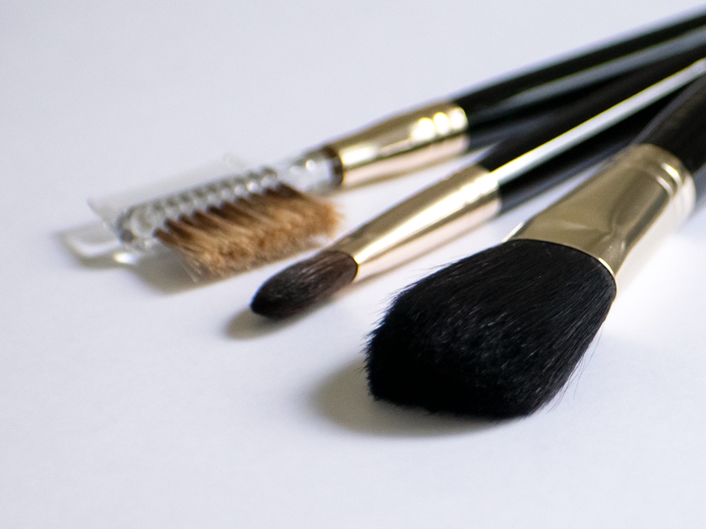 熊野化粧筆 竹宝堂 BR-G5 限定ギフト3点セット: せとうちエリア