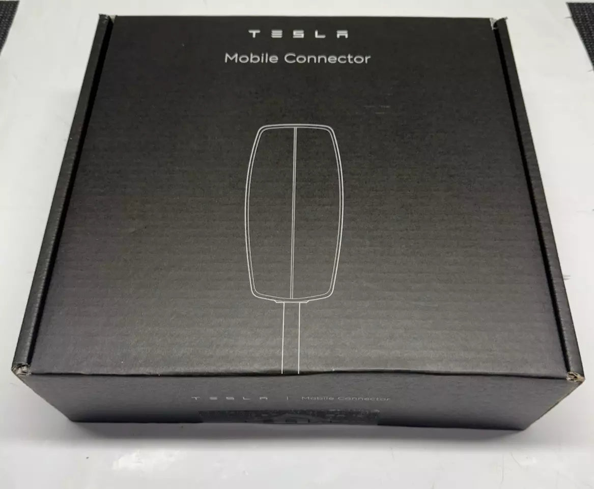 TESLA 純正充電器 Gen3 Newモバイルコネクター オプションで 日本仕様