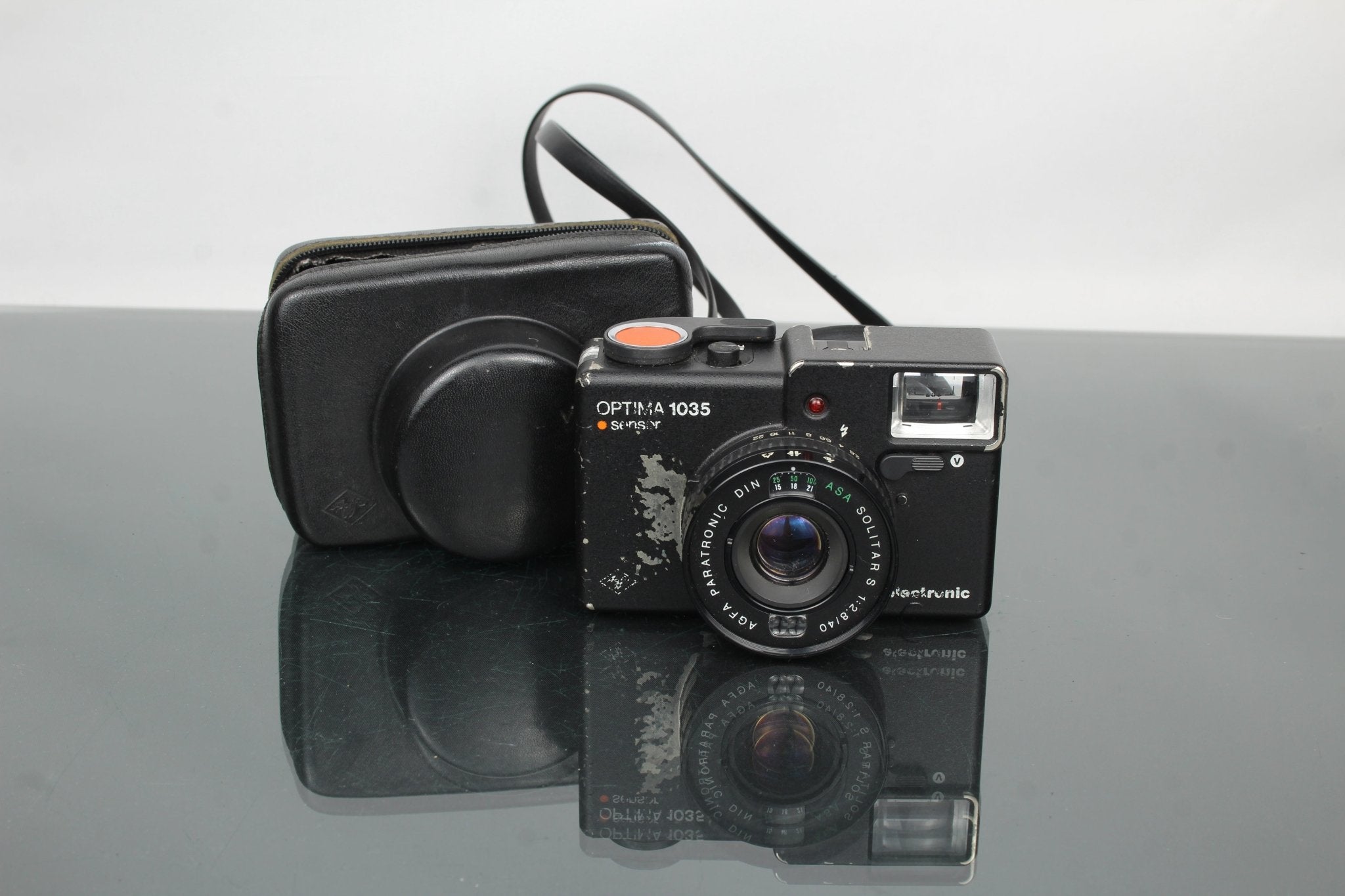 Agfa OPTIMA 1035: Timeless Design for Practical Film Lovers