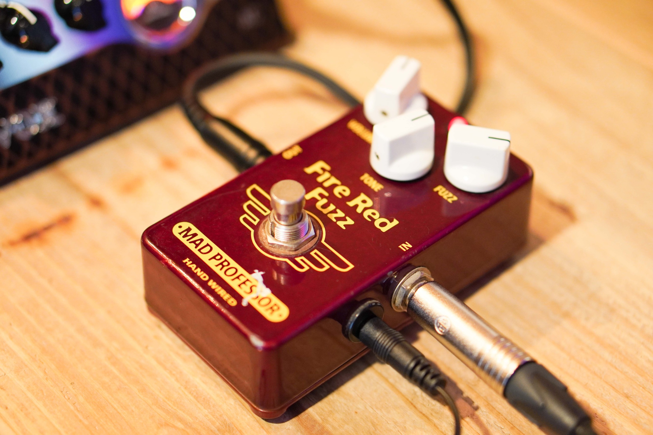 MAD PROFESSOR Fire Red Fuzzの使用レビュー！使いやすいオーガニック