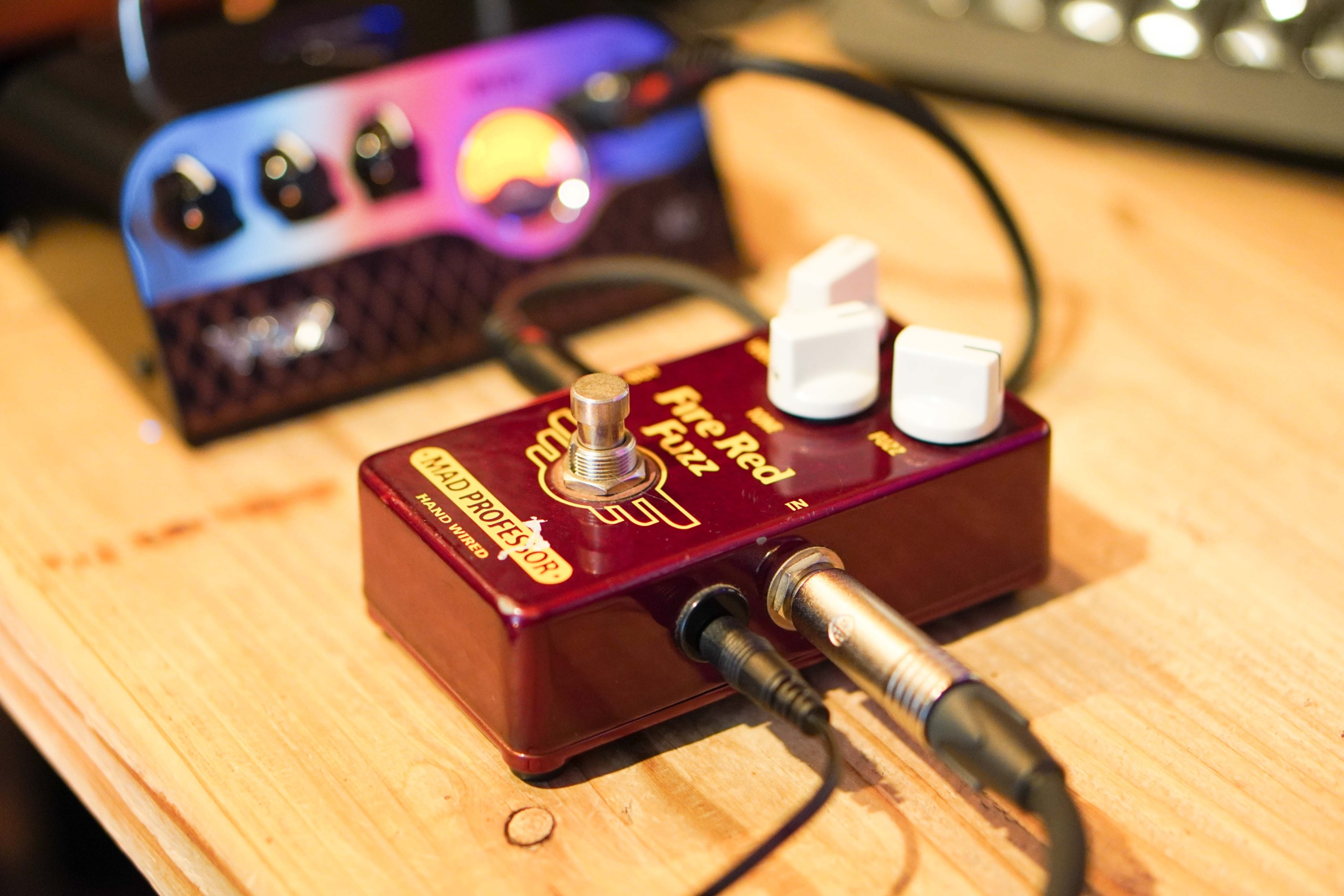 MAD PROFESSOR Fire Red Fuzzの使用レビュー！使いやすいオーガニック