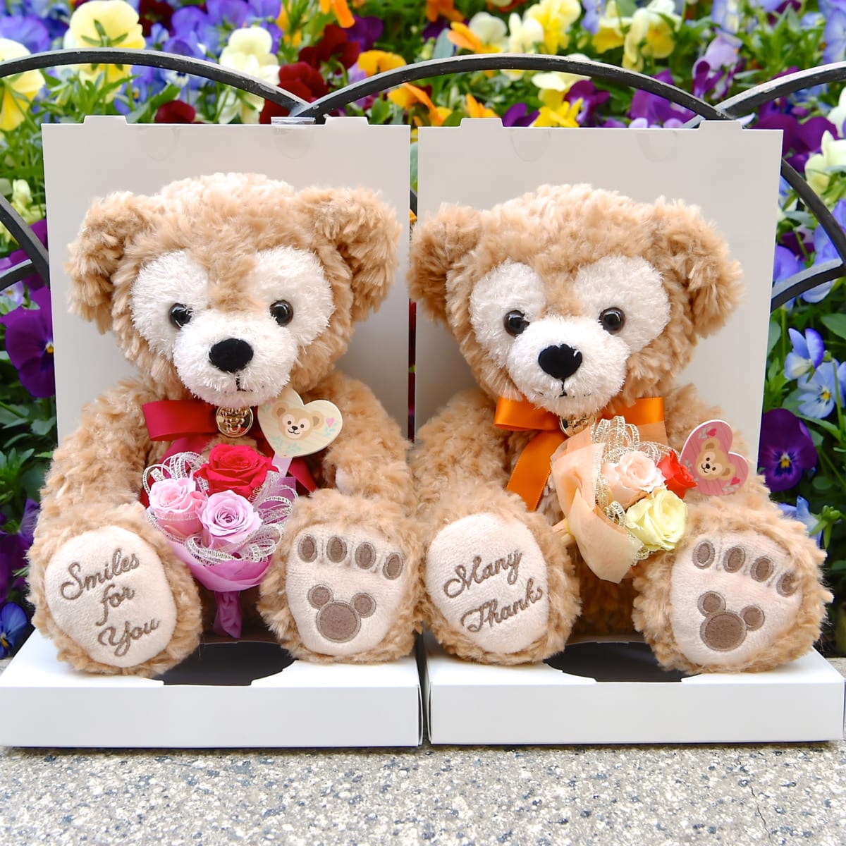 プリザーブドフラワー付きギフトグッズ！東京ディズニーシー