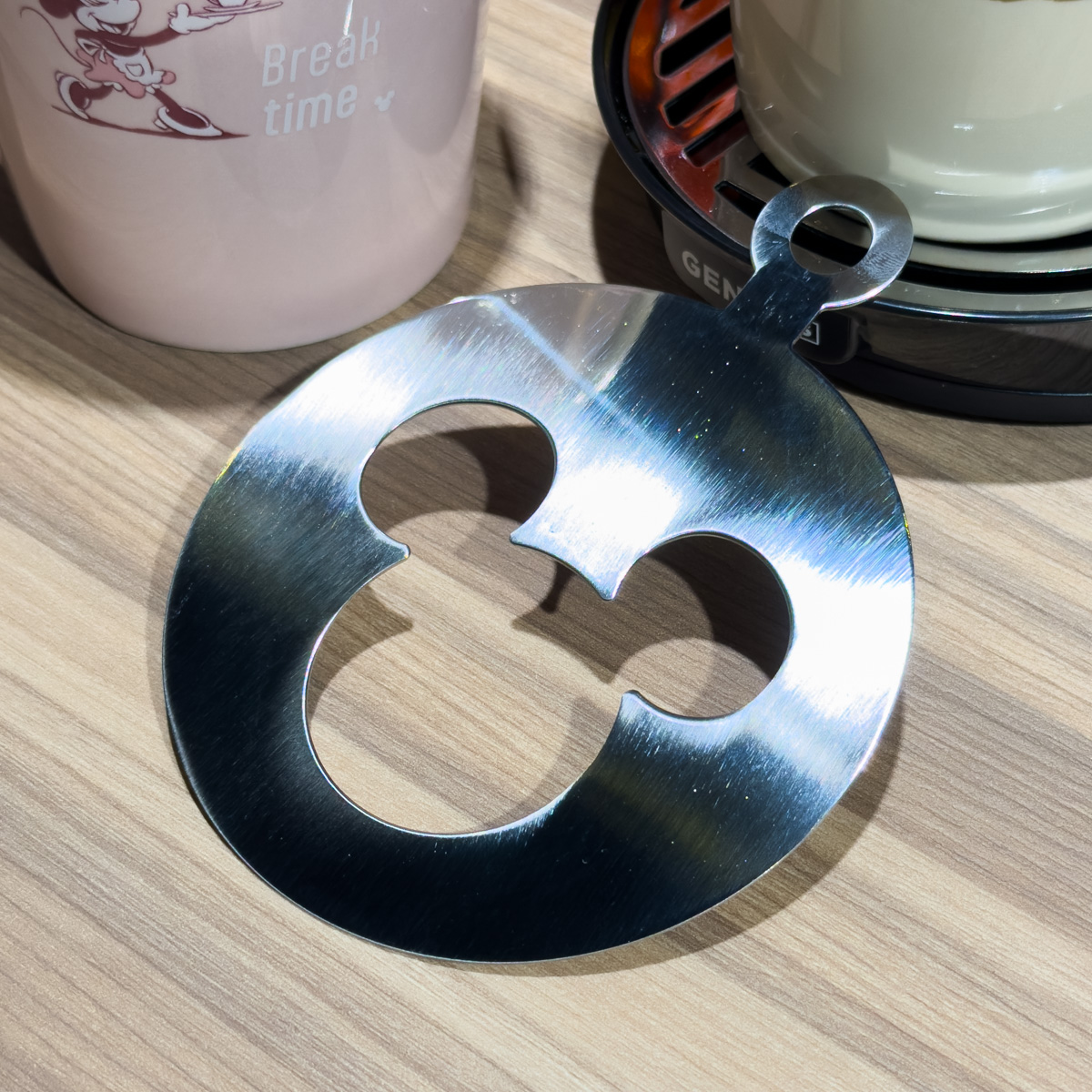 ディズニー限定デザイン！ネスカフェ ドルチェ グスト GENIO S TOUCH