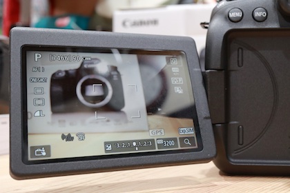 EOS 6D Mark II（Canon）