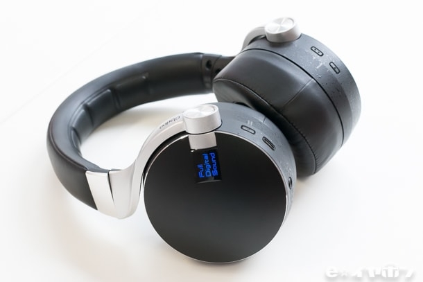 世界初】フローティング・フラットドライバー搭載！フルデジタル